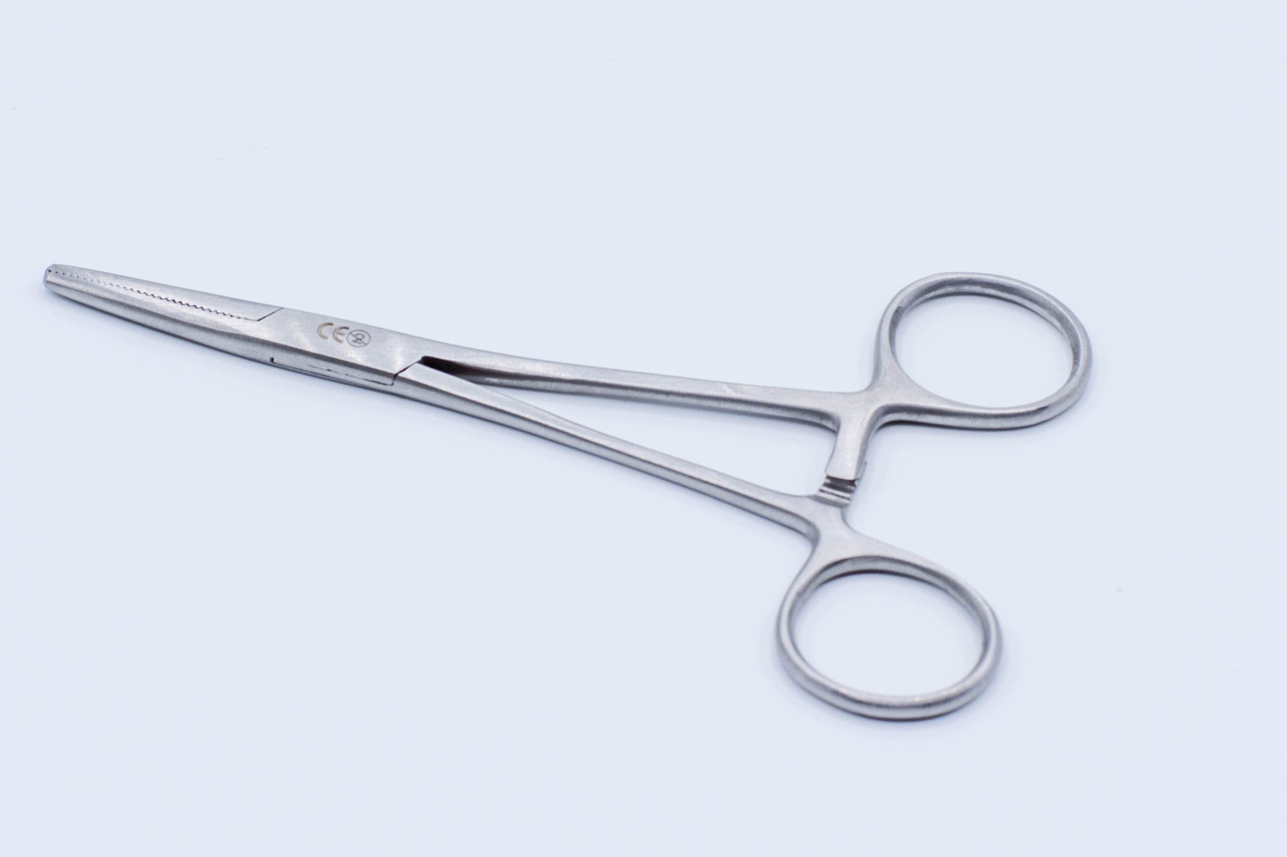 AB05 Artery Forceps Straight 14cm