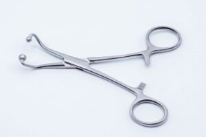 AA01 Towel Clamp