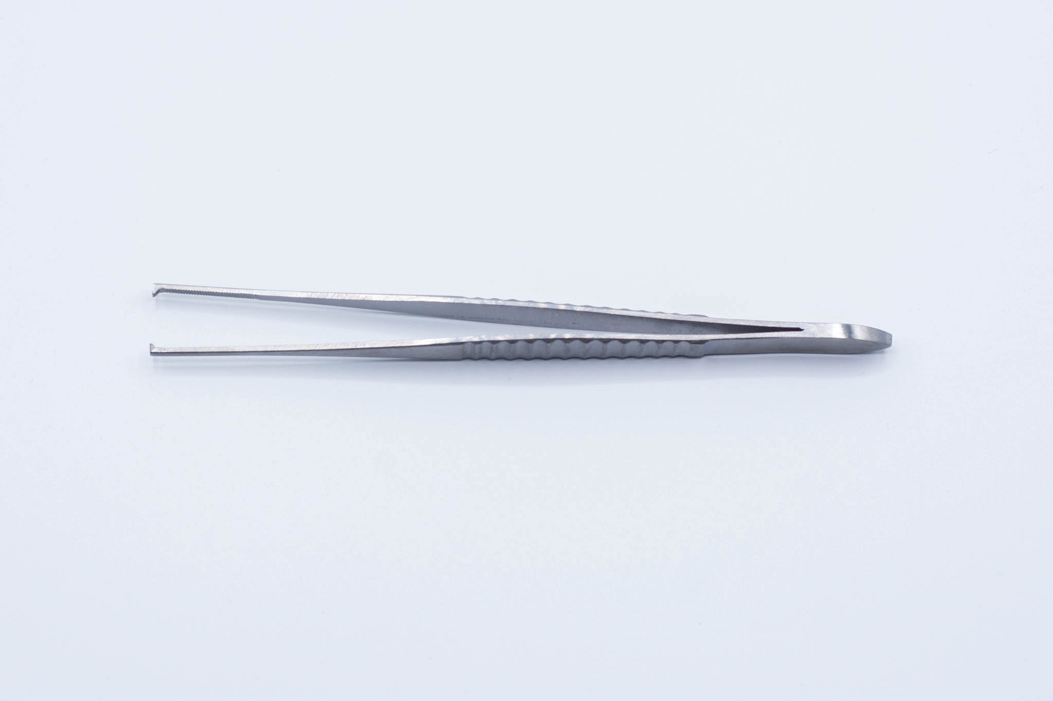 AB03 Gillies Forceps 15cm 1*2Th - Image 4