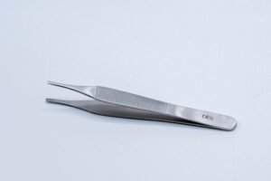 AB07 Adson Forceps 12cm