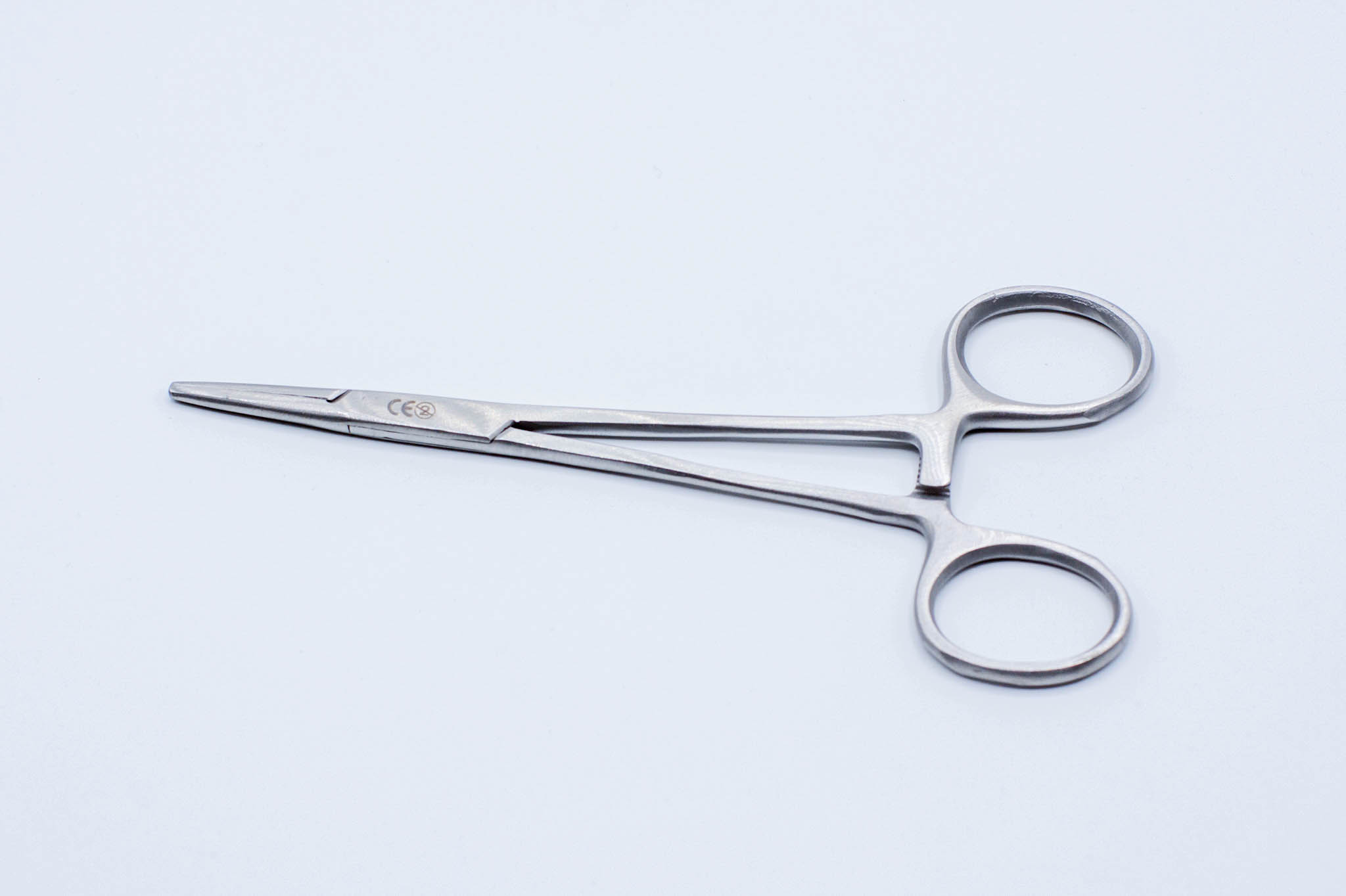 AB15 Halsey Needle Holder 13cm Smooth
